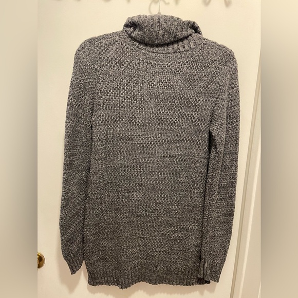 Hilary Radley grey knit turtleneck sweater. Size small - Picture 4 of 8